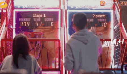 王子文|34岁王子文公开顶级高富帅“男友”：身高183的学霸，又奶又欲！