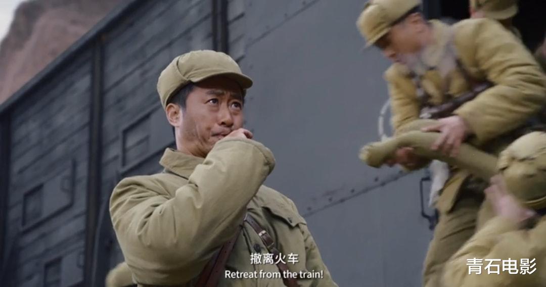吴京|190亿！拄拐进组、全身缝针上百处，“票房之王”吴京是拼出来的