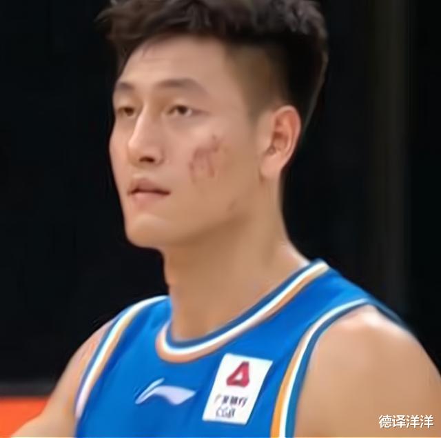 福建男篮|阿联老乡扎实表现，虽然输球不负状元头衔，场均两双不是空想