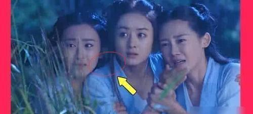 杨幂|“骗了我们多少年”的穿帮镜头，赵丽颖我忍了，杨幂穿衣服了没？