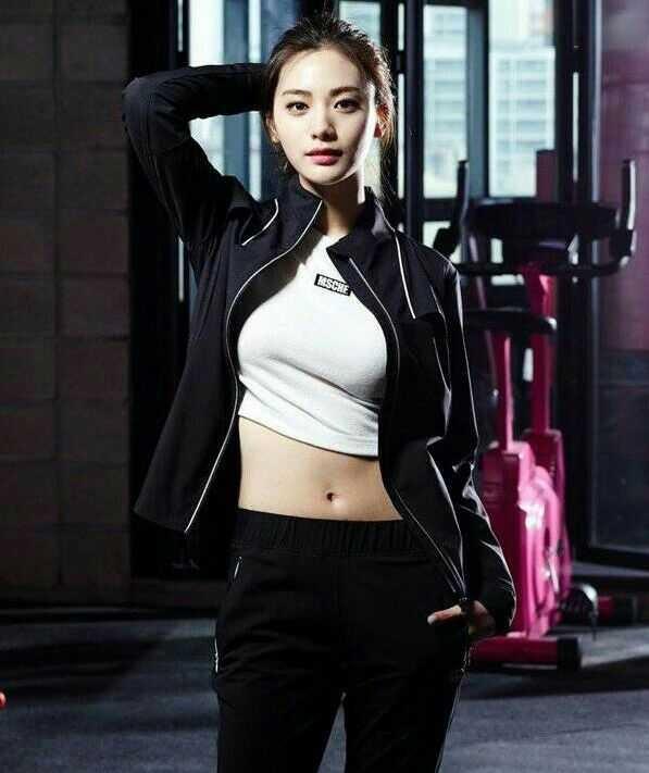 肖战|韩国美女连续2年被评为“全球第一美人”,好身材和运动有关