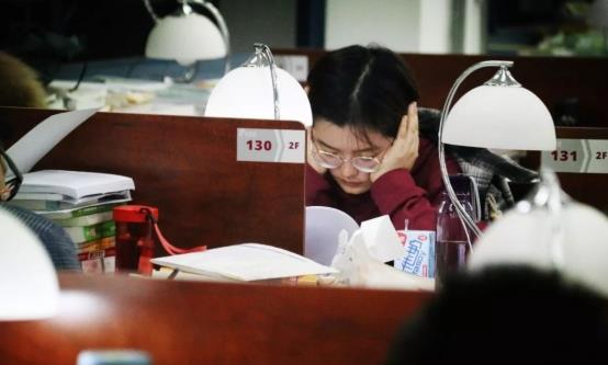 一更育儿|考研选择本校的学生,“上岸率”可能更高,而且还有很大的优势