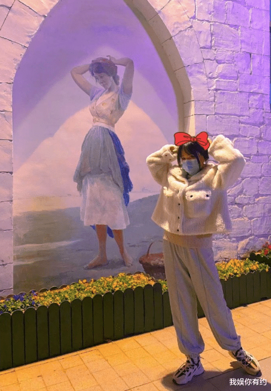 一条小团团|小团团正面回应“六亿”违约金，停播二十天，逐渐恢复往日元气？