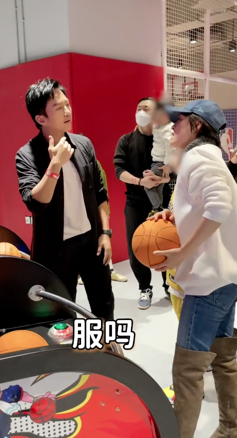 孙俪|孙俪帮邓超宣传新综艺，鹿晗女友关晓彤、陈赫妻子张子萱保持沉默