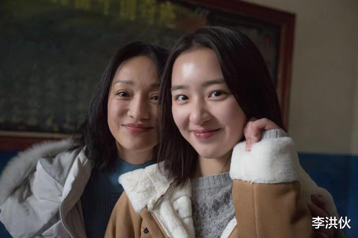 邓恩熙|12岁加入时代峰峻，被嘲“大公主”，陈恩熙凭《扬名立万》圈粉