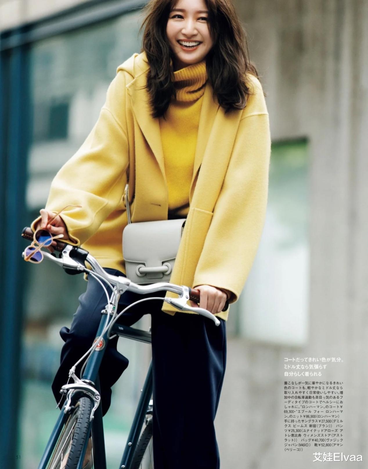 艾娃Elvaa 毛衣怎么穿都很普通,问题出在哪?明白这3点,毛衣穿出惊艳感