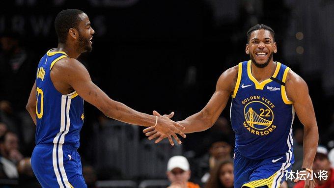 勇士队 勇士将血亏！美记：更新与开拓者、76人三方交易，夺NBA总冠军