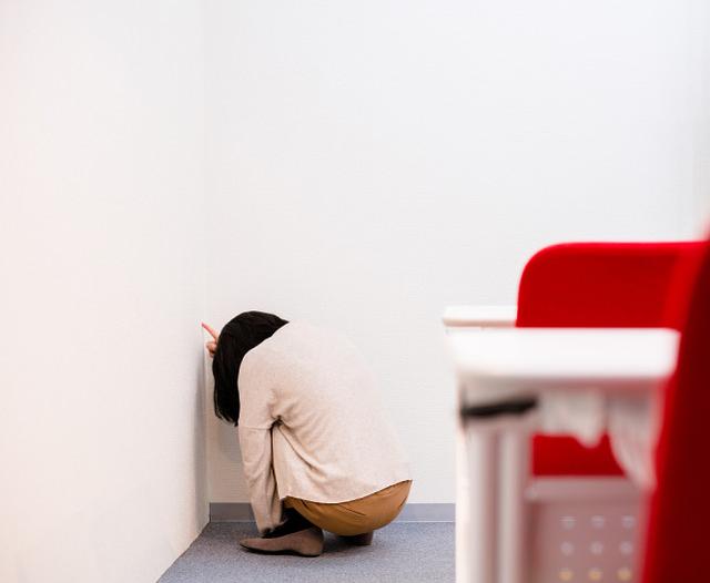 驻日美军|职场性骚扰、霸凌不断！驻日美军基地日本职员待遇堪忧