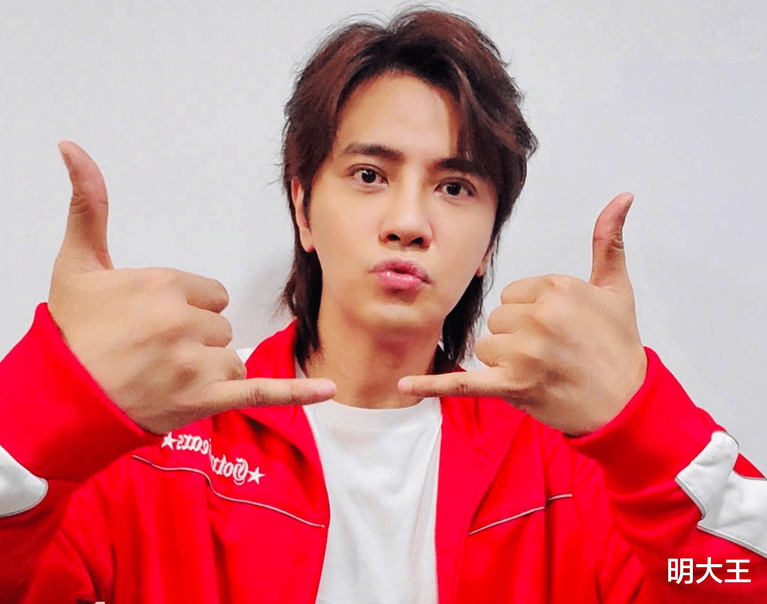 罗志祥|罗志祥成功复出，为了演出“断食”许久，网友：就在岛上折腾吧