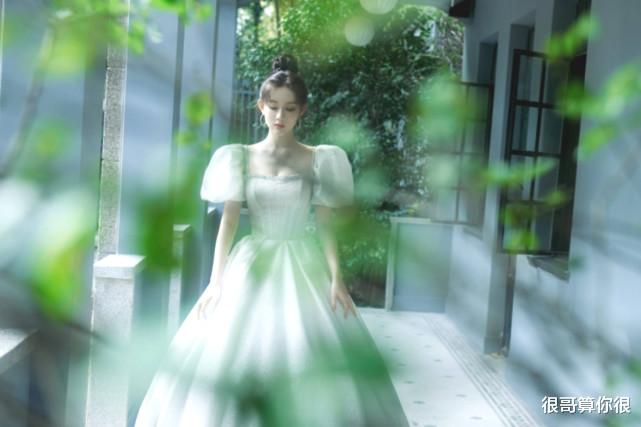 张天爱|雪中悍刀行中的女演员换上现代装，一个比一个惊艳，谁让你心动？