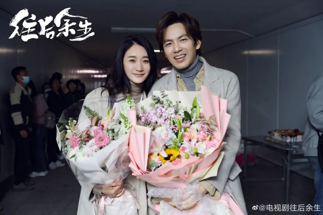 李小冉|被骂10年「小三」，7年流产2次，嫁给「丑男」后，她终于活成了公主！