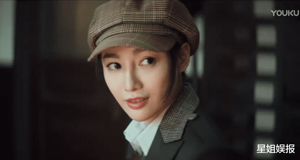 金·卡戴珊|和周冬雨娜扎是同学，出道9年不火的她，在《扫黑风暴》演的思思好美