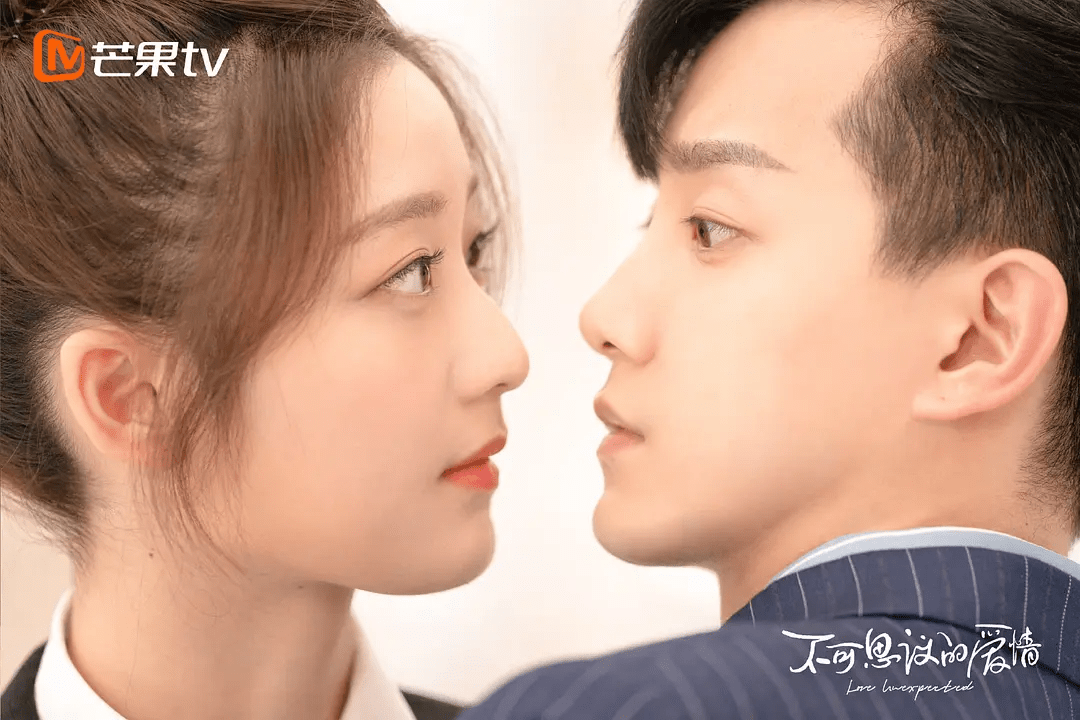 迪丽热巴|5部“女追男”爆火剧，甜度超标根本停不下来，迪丽热巴占了两部