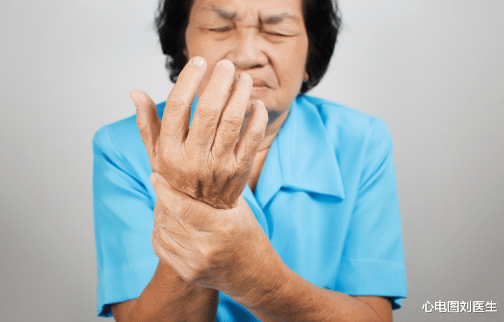 心电图刘医生|“溶栓高手”公布了，没事敞开喝，血栓退避三舍，血管畅通无阻