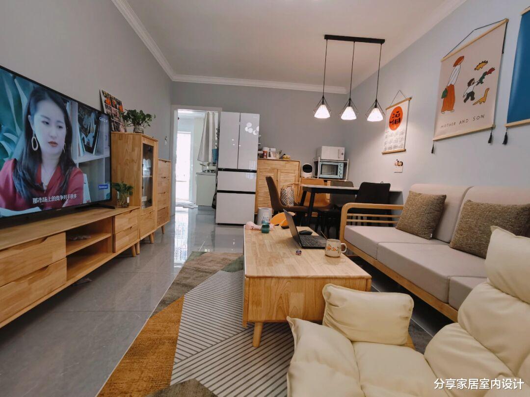 分享家居室内设计|第一次见上海郊区三口之家,空间小而温馨,不做吊顶太喜欢了!