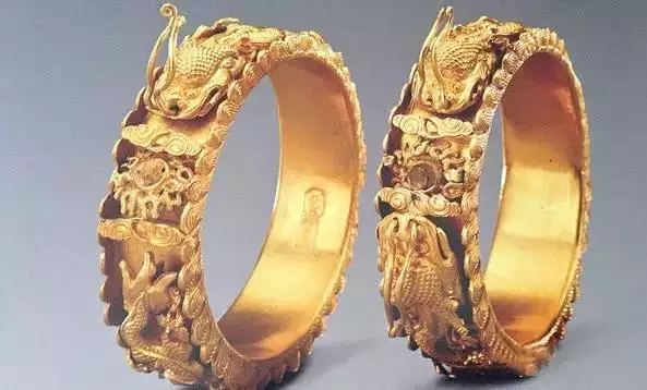 碧玺|盛世传承—皇室贵族们把件儿，非常珍贵！