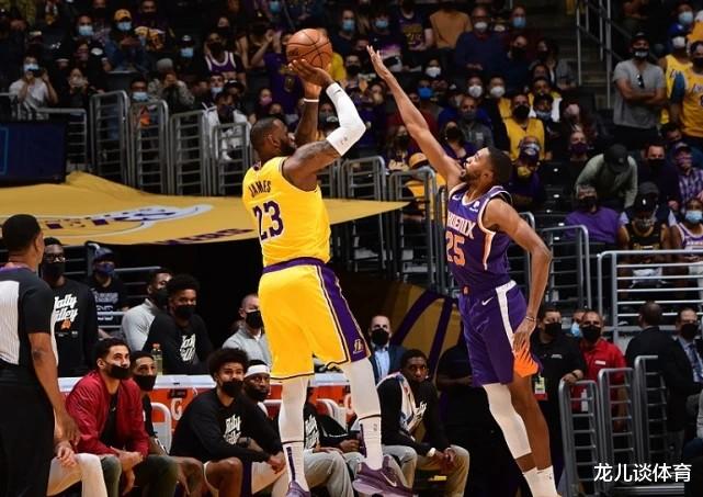 沃格爾|實錘了？21+9，正負值全隊最高，沃格爾：老詹就是一個演員