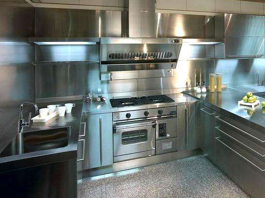 橱柜台面用不锈钢还是大理石好？内行人都这样选择，清洁使用方便