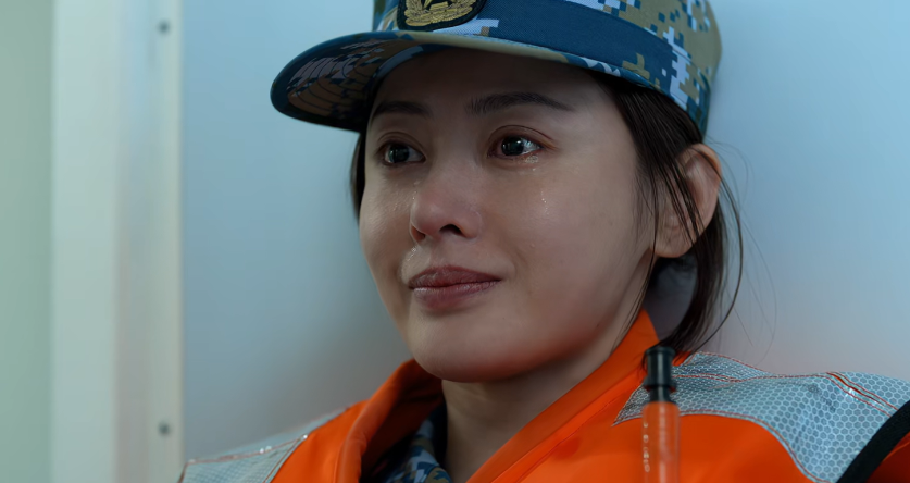 张天爱|新闻联播力荐，被人民海军官方点名3次，张天爱新剧才是真王炸