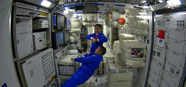 航天员 57岁聂海深三巡太空，为什么不给年轻人机会？其中有何“隐情”？