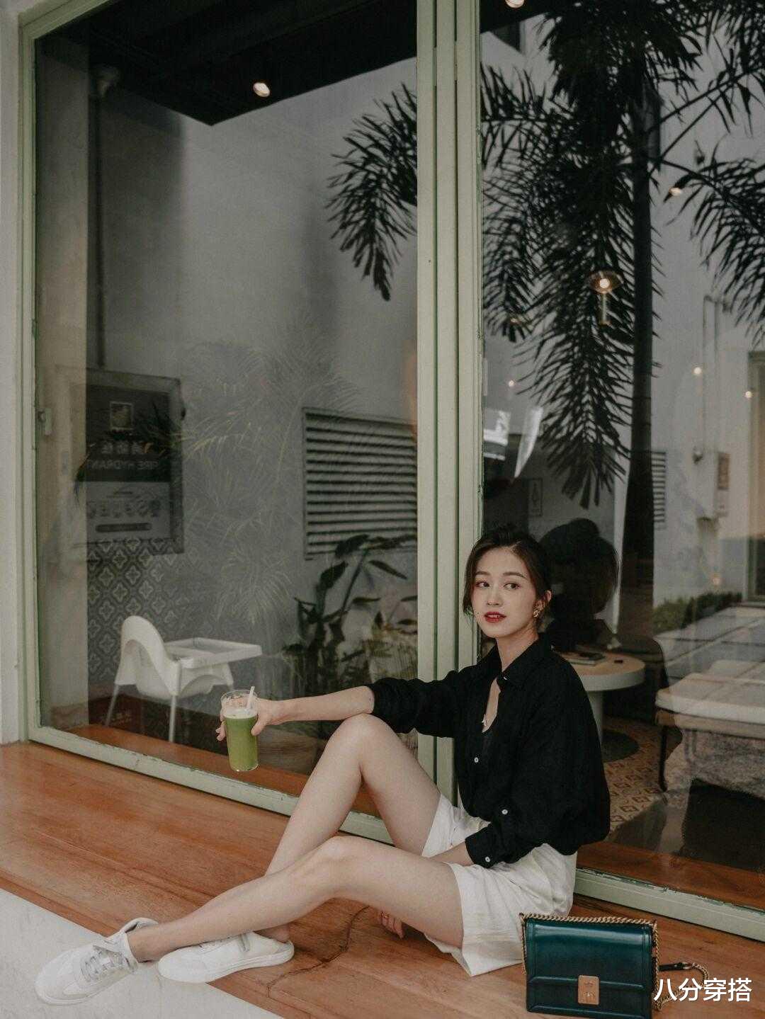 八分穿搭|衬衫的“高级穿搭”长这样，搭配西装裤利落干练，知性优雅