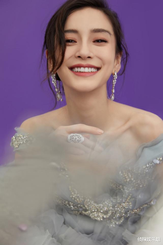 Angelababy|瘦得太夸张！Baby生图引争议，背部被指吸脂坑坑洼洼就一层皮