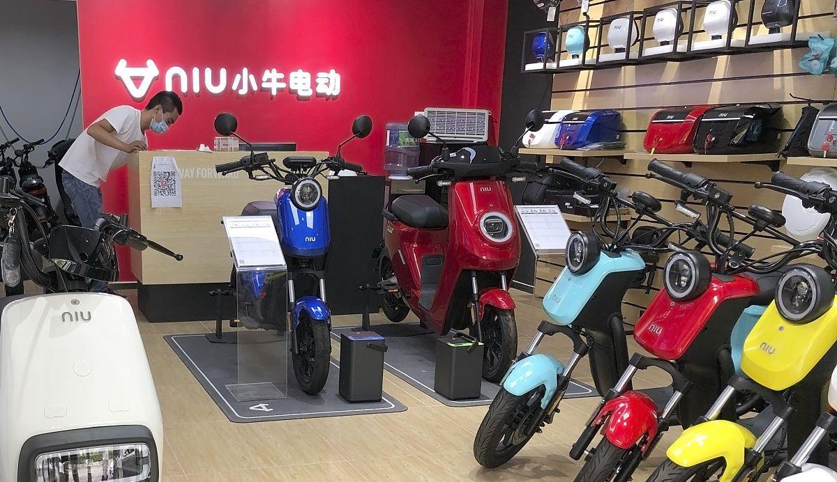 华为|又一国产电动车黑马崛起：半年销售40万辆，创始人曾是华为副总裁