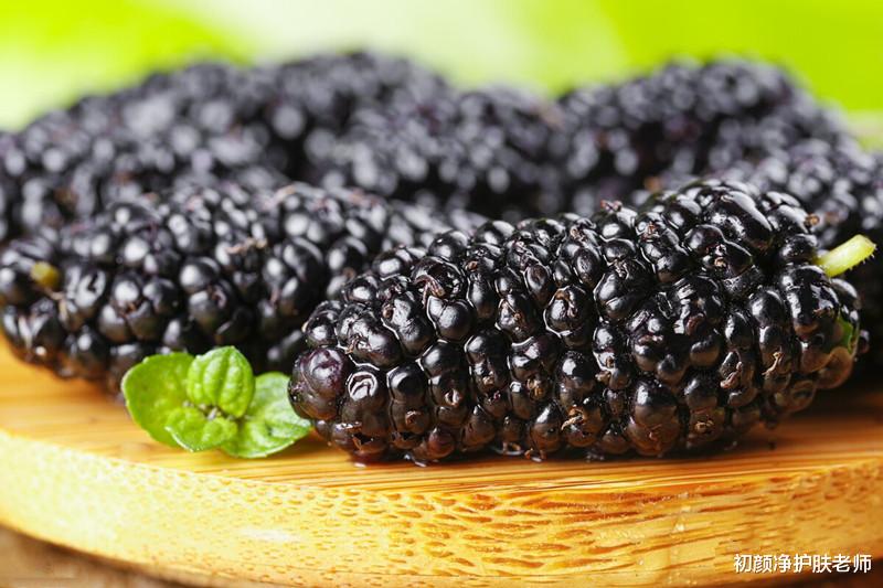 肠胃|女人30岁后，要常吃这5种“抗老族”食物，悄悄年轻了，气色好！