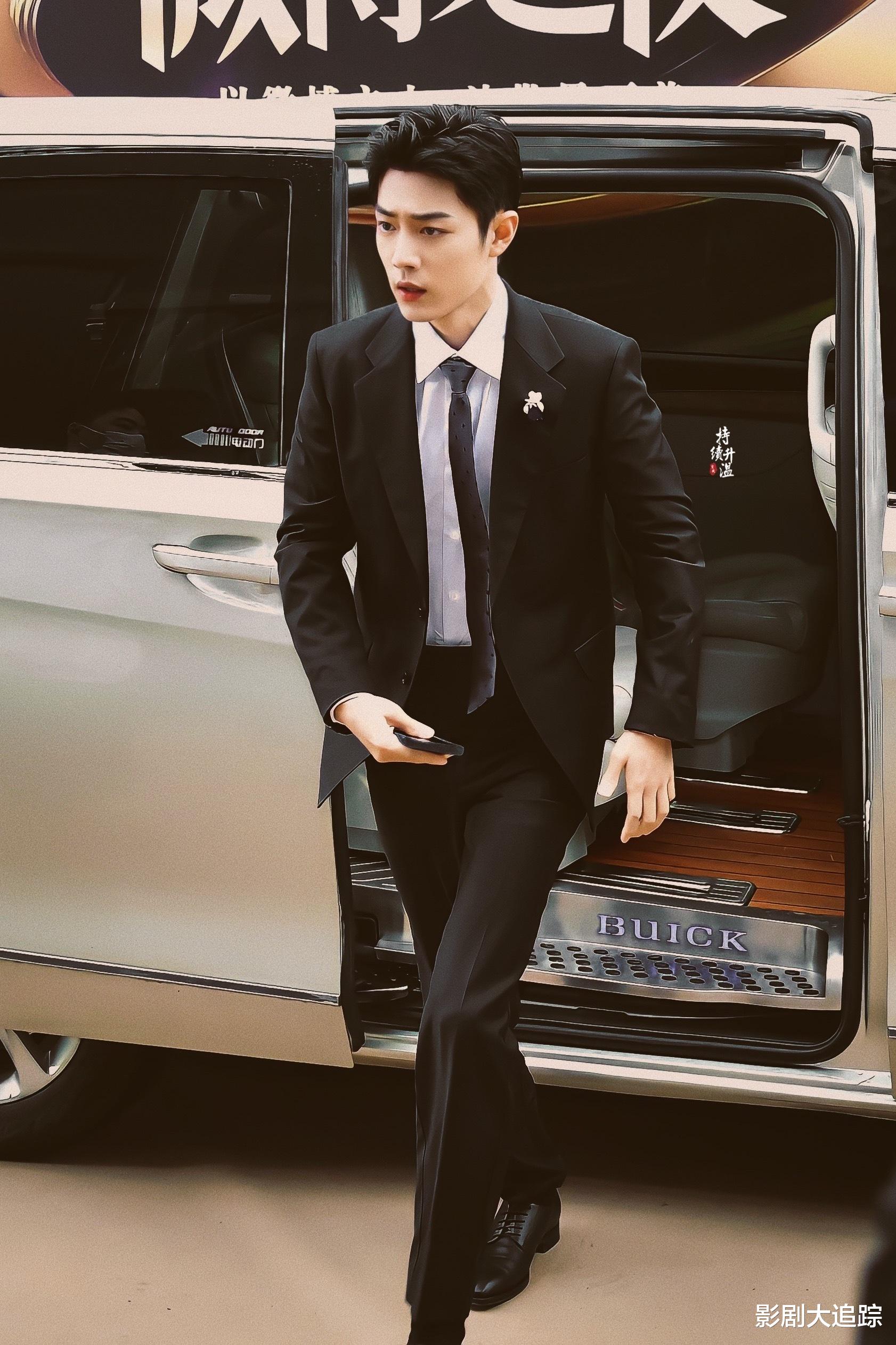 肖战|继华晨宇后肖战也被曝有孩子了？李现罗云熙均躺枪，粉丝：祝福！