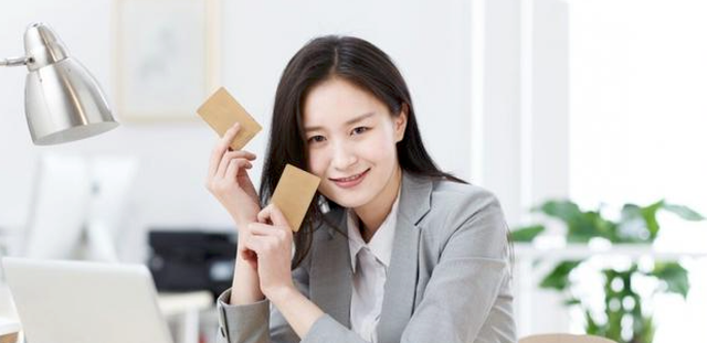 家有二宝育儿|教师招聘现状：一边招不来老师，一边扎堆报考，原因真的很现实