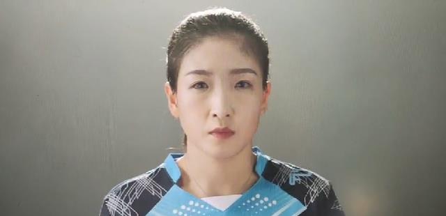 劉詩雯|國乒最美！劉詩雯再拍時尚大片，眼神堅毅氣質(zhì)十足，越發(fā)明艷動人