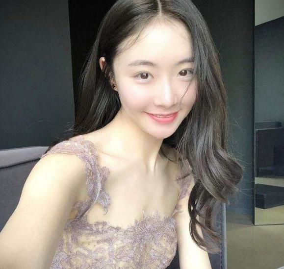 |陈露被戴手铐带走，知情人再曝猛料，原来男方早就留了一手