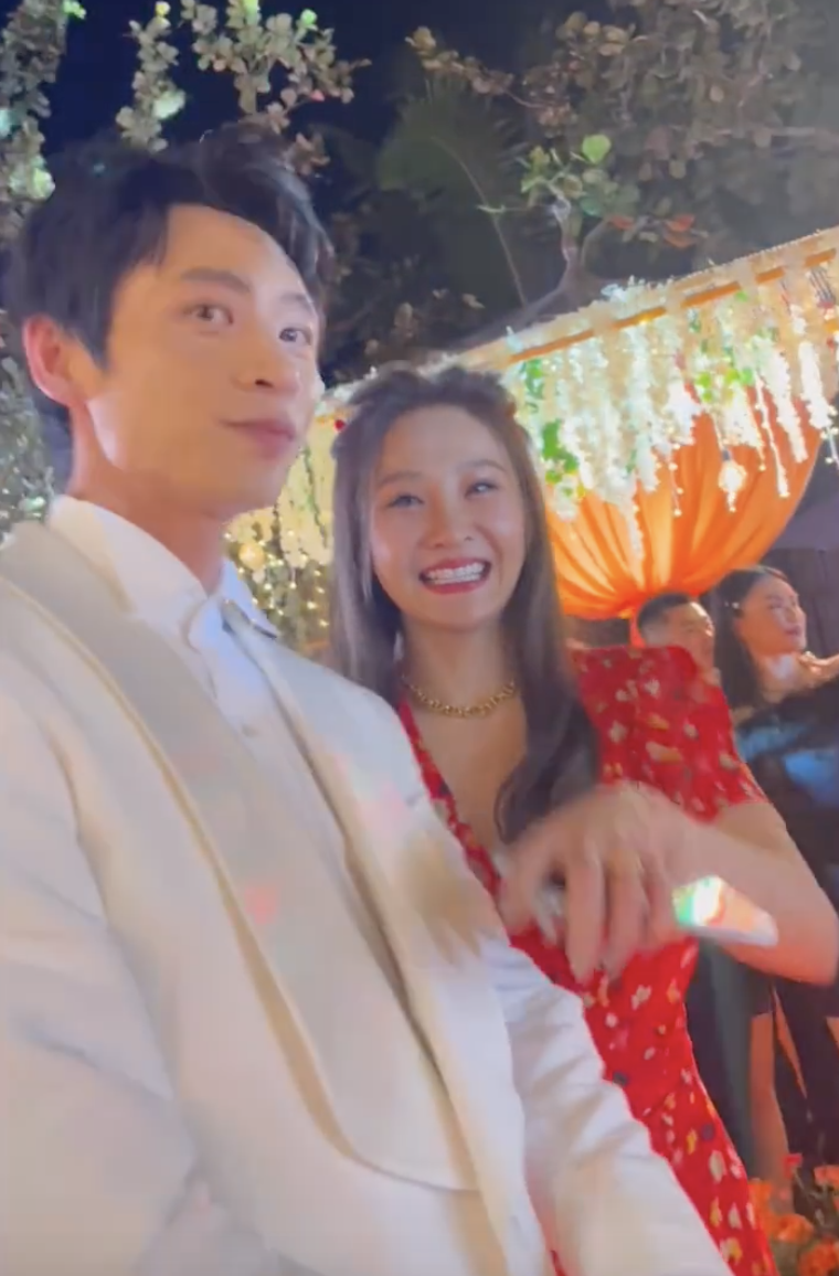 杜淳|杜淳夫妇参加魏晨婚礼，王灿晒晚宴视频，大赞新娘身材窈窕颜值高