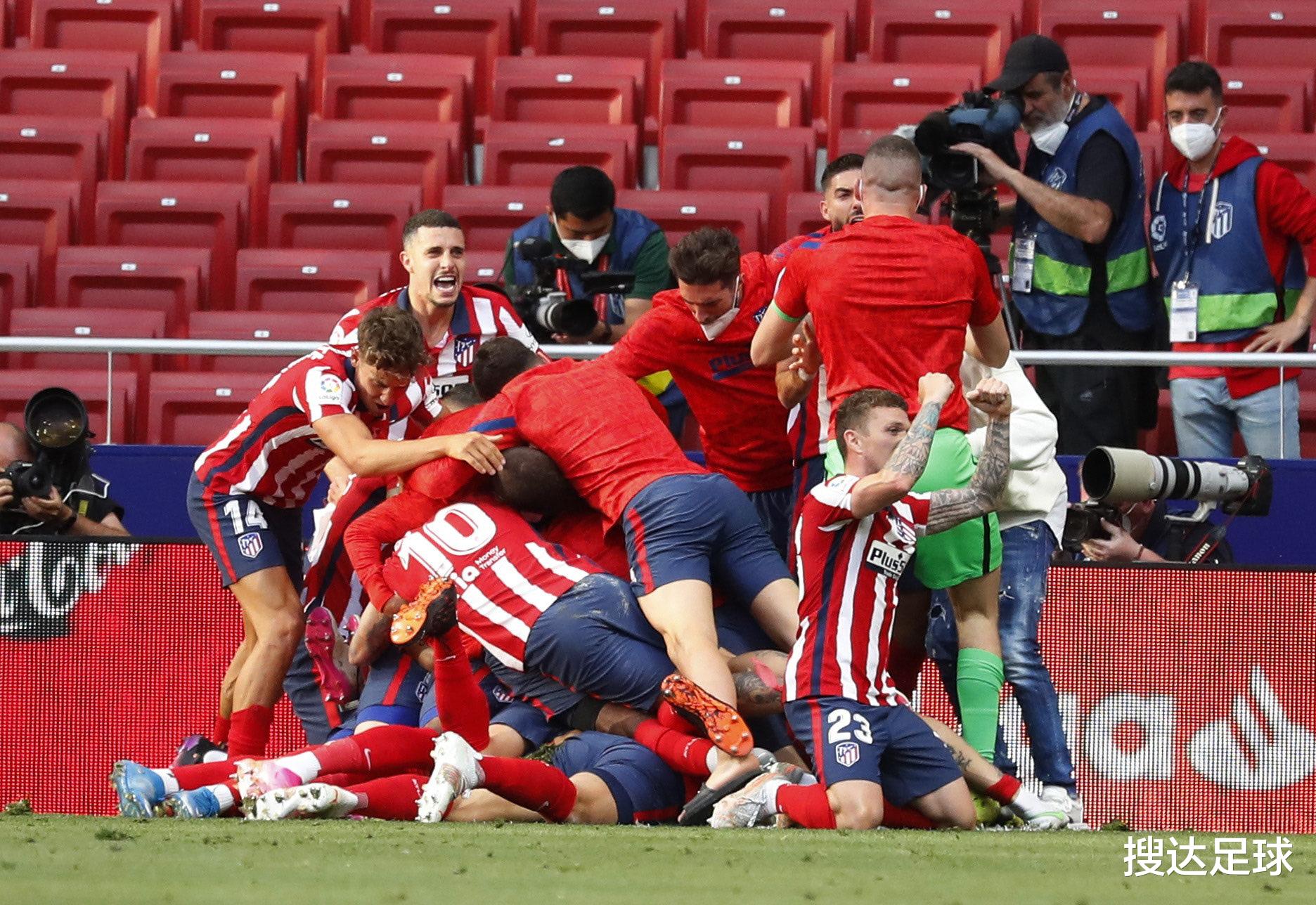 馬德里競(jìng)技|從0-1到2-1逆轉(zhuǎn)！蘇亞雷斯導(dǎo)演瘋狂6分鐘，馬競(jìng)最后一輪贏球奪冠