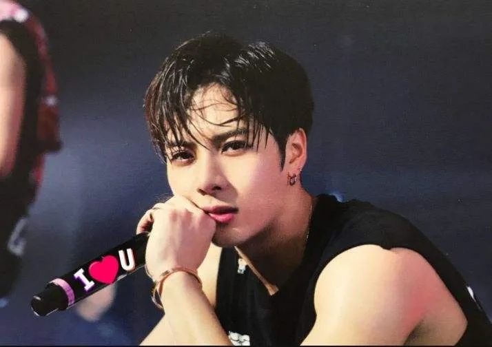 迪丽热巴|他成内娱最帅了吗？