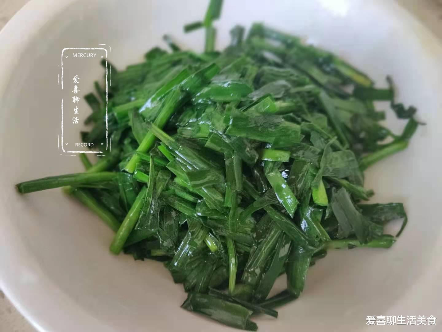 韭菜|它是“洗肠草”，初夏多吃能排出体内毒素，消毒杀菌，不懂可惜了