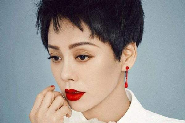 霍思燕|张国荣拿掉叼在宁静嘴角的烟，要两人一起戒烟，曾做饭哄她开心