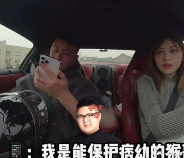 汽车|“车评人”猴哥的画风越走越偏，继痞幼和聂小雨后，又有千万网红新女主加入