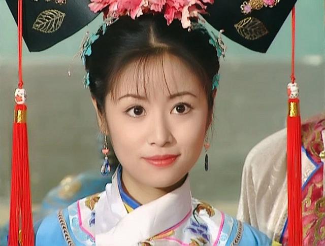 紫薇|还珠：为何晴儿更喜欢小燕子？看原著中紫薇初见含香时的自我介绍