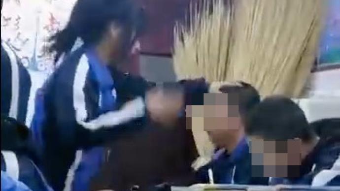 中国网教育 甘肃灵台通报“职校女生狂扇男生耳光”：已启动问责程序