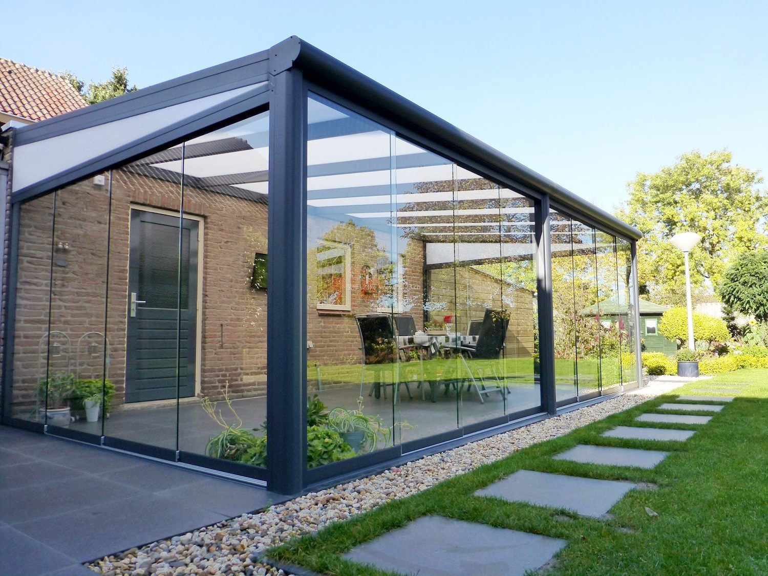 阳光房可不仅仅玻璃,懂得这20厘米才能更防潮,多花点钱是值得的