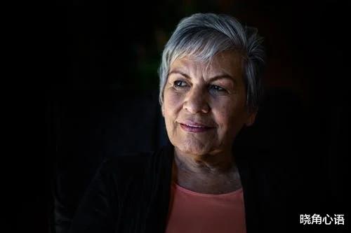 晓角心语 和亲弟抱团养老5年很幸福,我不愿把房子给侄子听到他的话我愣了