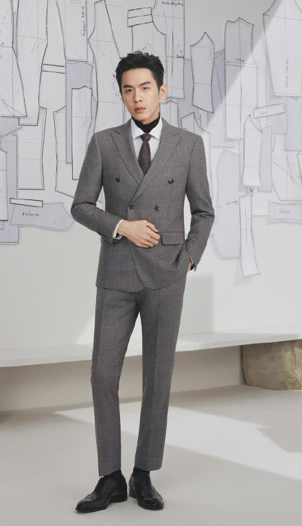 李嘉欣|今日看点：李莎旻子 赵丽颖 迪丽热巴 周迅 陈哲远 张若昀