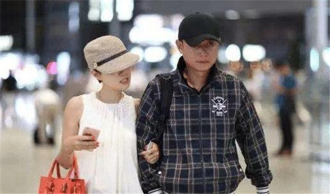 马伊琍|离婚叫“前夫”已过时了，听听马伊琍对文章的称呼，大写的豪横！