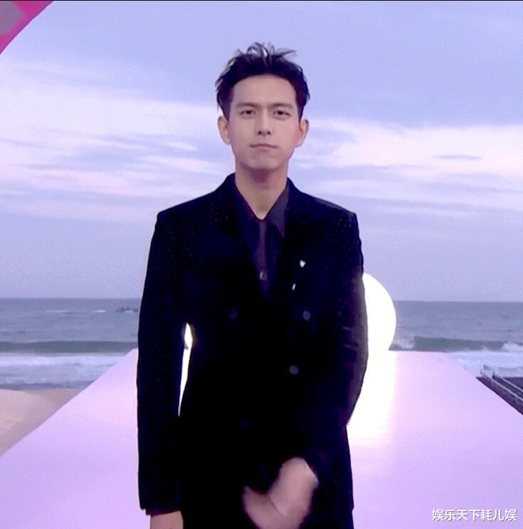 迪丽热巴|GQ盛典词云共7人上榜，迪丽热巴和蔡徐坤不是第一名，热度最高在18点