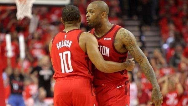 交易|官宣！交易正式达成！阿尔德里奇筹码出炉，湖人旧将成众矢之的