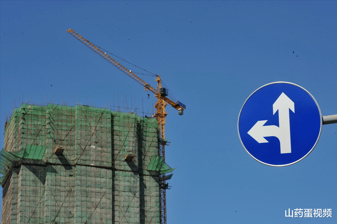 万科|楼市成交持续下滑,为何房企不大降价处理?3个原因现实又无奈