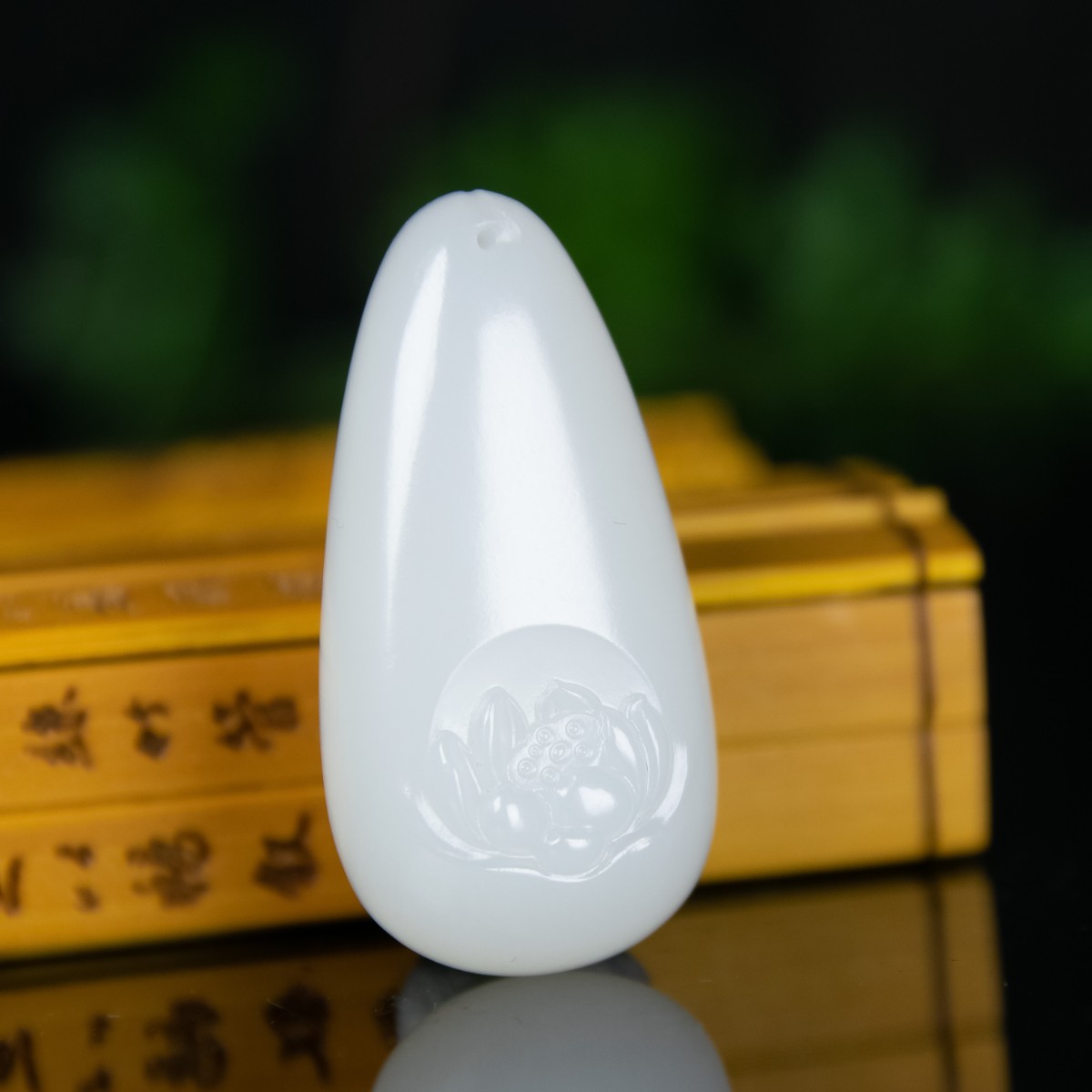 |细说和田玉的几大产状