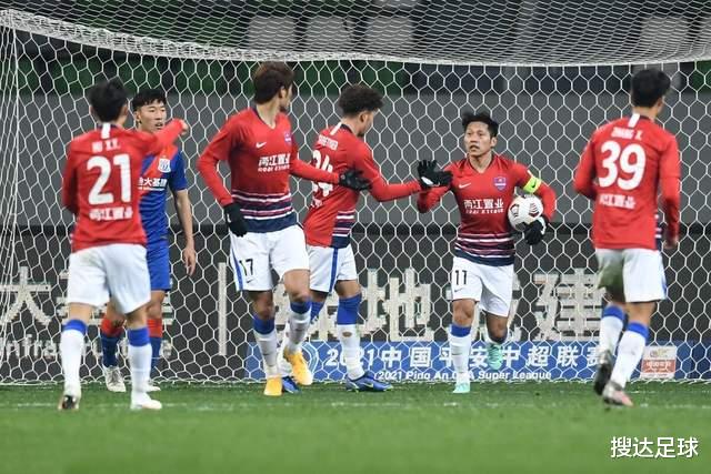 曼联|4-1大胜！提前6轮保级后，申花继续狂飙：吊打全华班，创15年纪录
