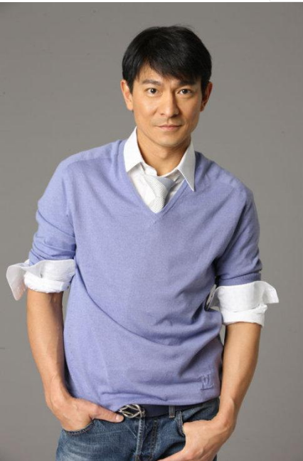 演唱会|他开演唱会迟到2个小时，忘词还不忘大牌，如今彻底凉凉！